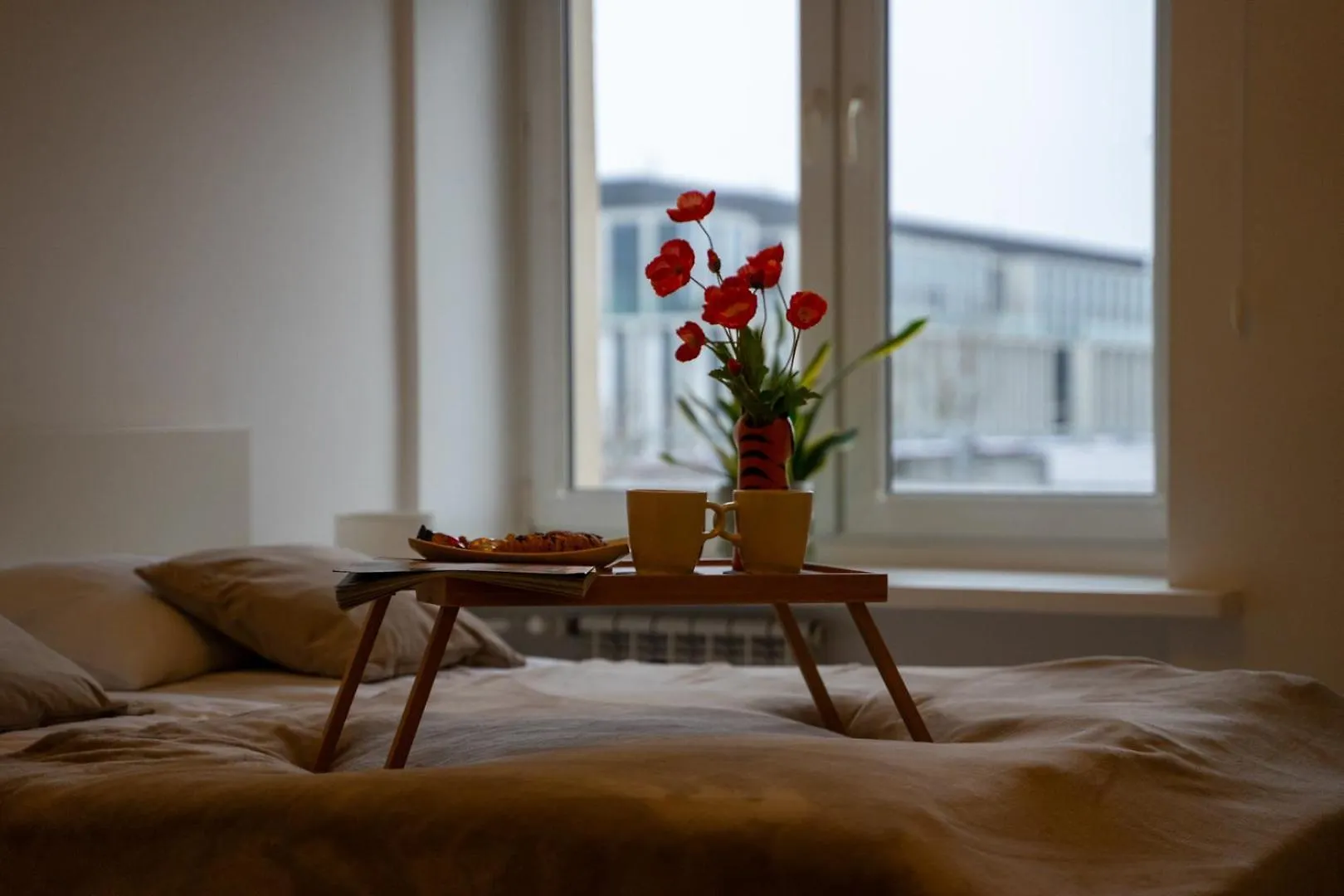 Warsaw Downtown Apartment - 50M2, Top Location - By Rentujemy Polonia